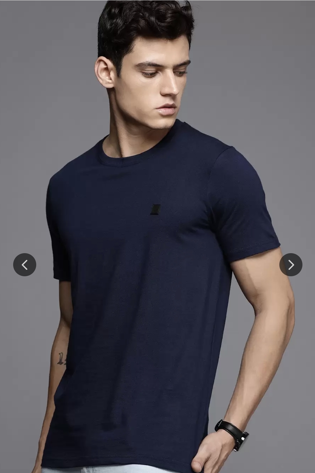 WROGN MenPure CottonSolid Round Neck SlimFitT-shirt 