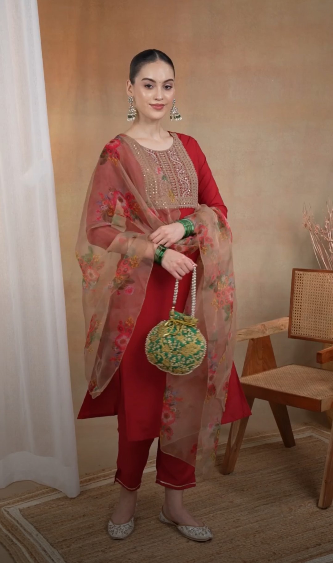 Red kurta set for women